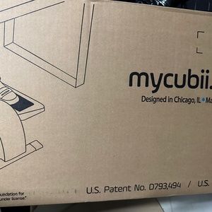 Under desk Cubi for lower extremity exercises